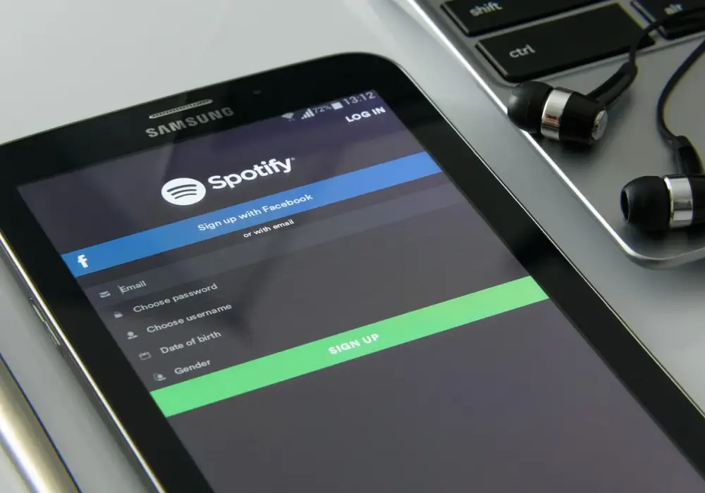 Jak pobrać utwory ze Spotify i cieszyć się muzyką offline