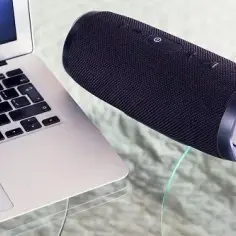 Jak podłączyć głośnik JBL do komputera przez USB bez problemów