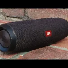 Jak rozebrać głośnik JBL Charge 3 bez uszkodzeń - krok po kroku