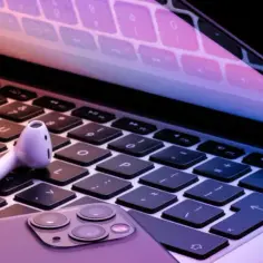 Jak podłączyć AirPods do laptopa - proste kroki i porady