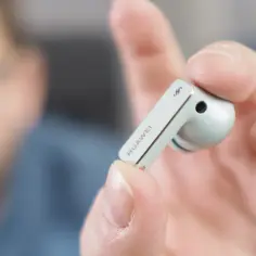 Jak znaleźć słuchawki Huawei FreeBuds i uniknąć ich zgubienia